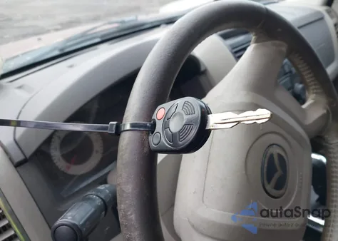 2008 Mazda Tribute S Grand Touring z USA, uszkodzony, nr VIN 4F2CZ961X8KM32148